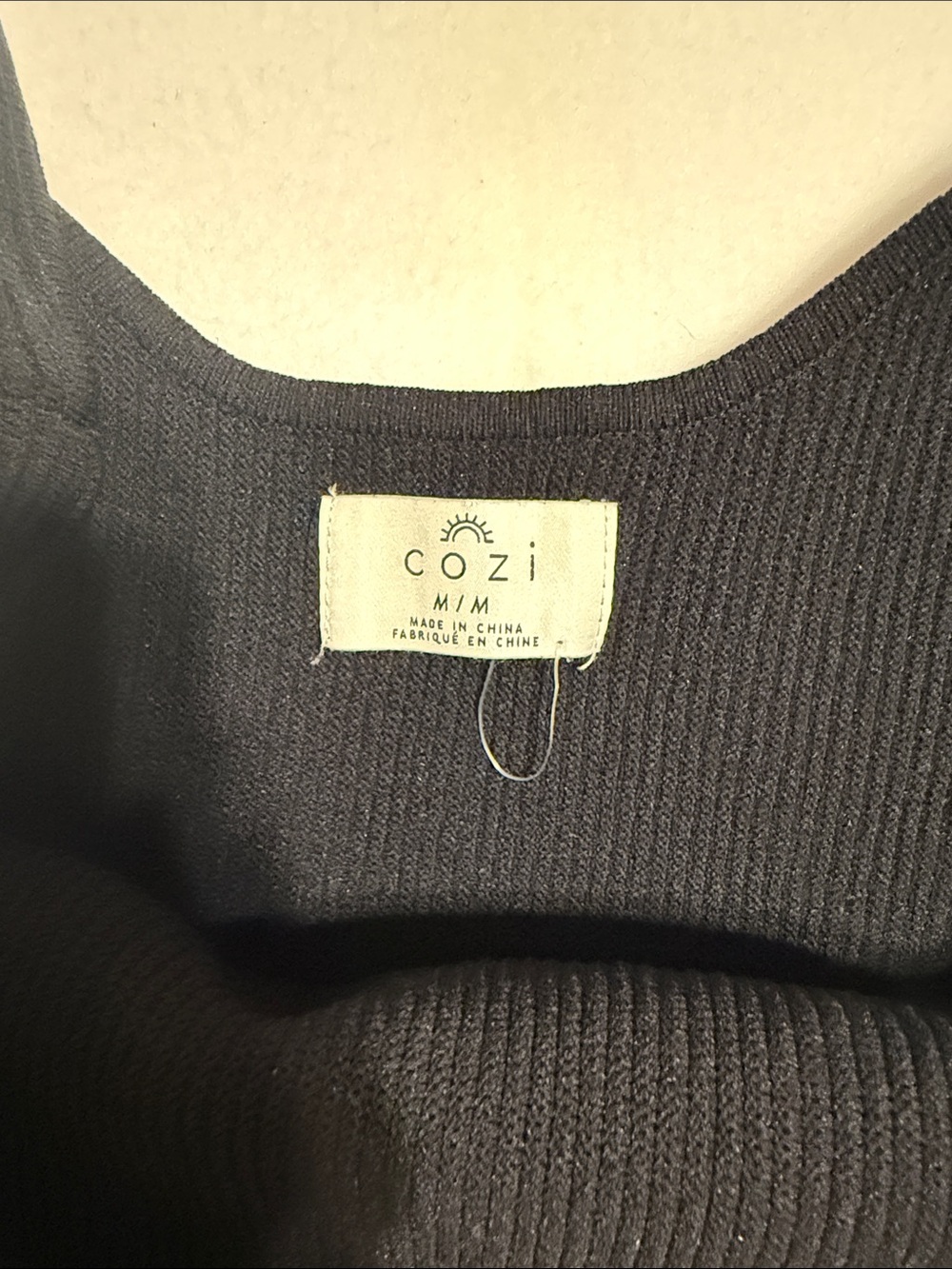 Essential Black Ribbed Crop Tank-s18 - Picture 2 of 2